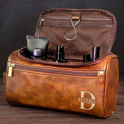 Personalised Leather Toiletry Bag – Birthday Gift for Dad, Brother, Grandpa or Husband – For the Man Who’s Always on the Move