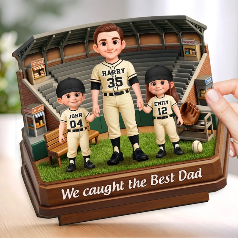 Personalised 2-Layer Wooden Plaque – Father’s Day & Birthday Gift for Dad, Grandpa – Our Favourite Player Calls Us Family