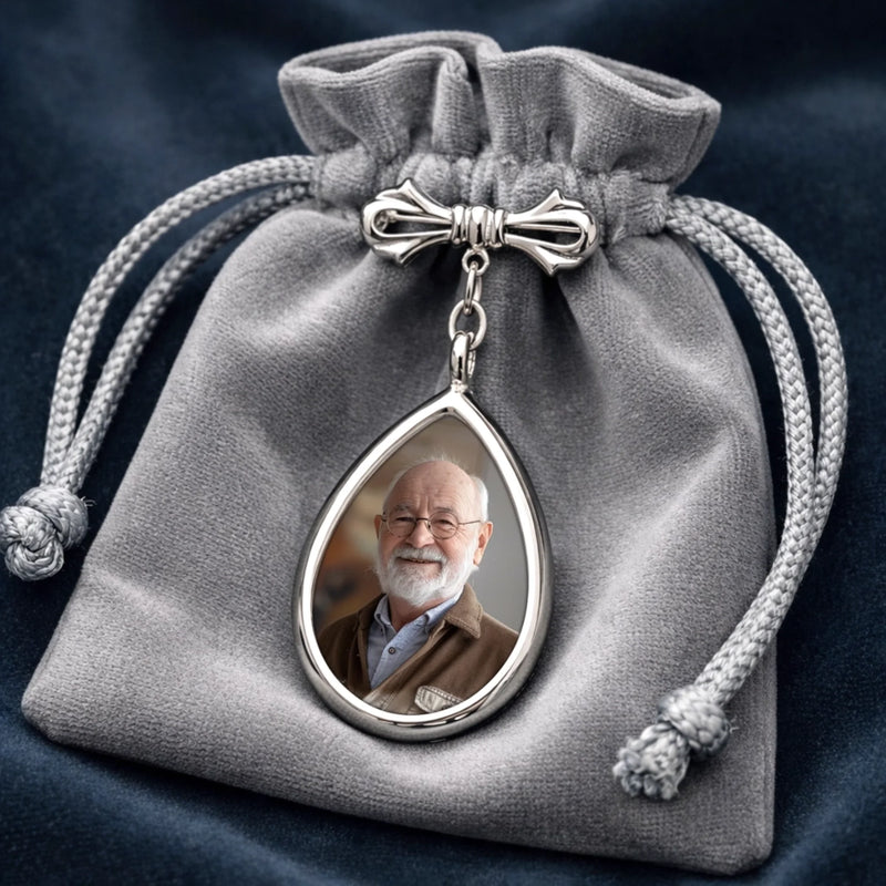 Personalised Teardrop Pin with Photo - Meaningful Memorial or Graduation Gift - Forever In My Heart