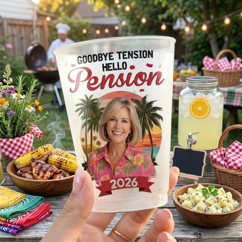 Personalised Photo Plastic Cups - Retirement Gifts For Women, Men - The Legend Has Retired
